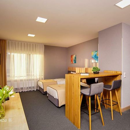 FDH Casa Constanza Hotel Garni מראה חיצוני תמונה