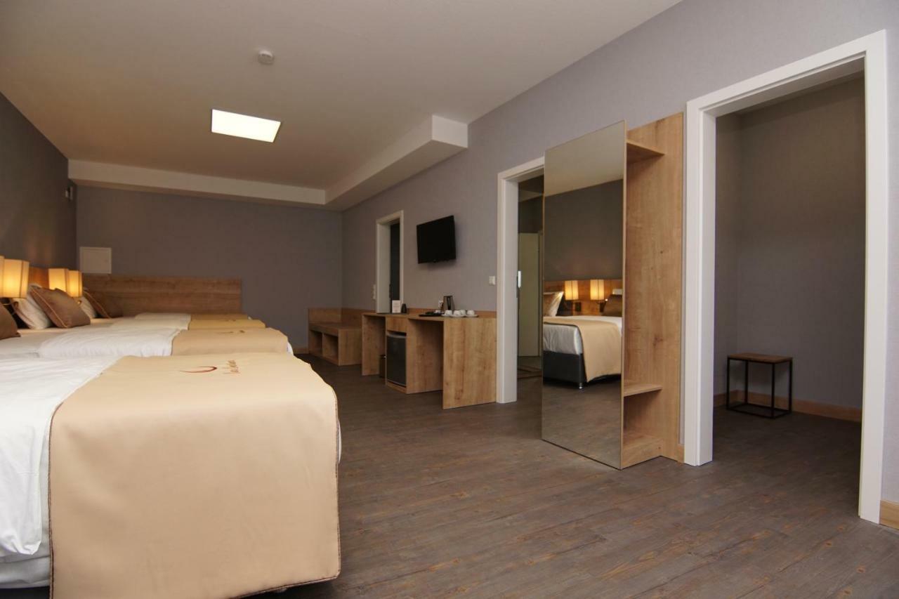 FDH Casa Constanza Hotel Garni מראה חיצוני תמונה